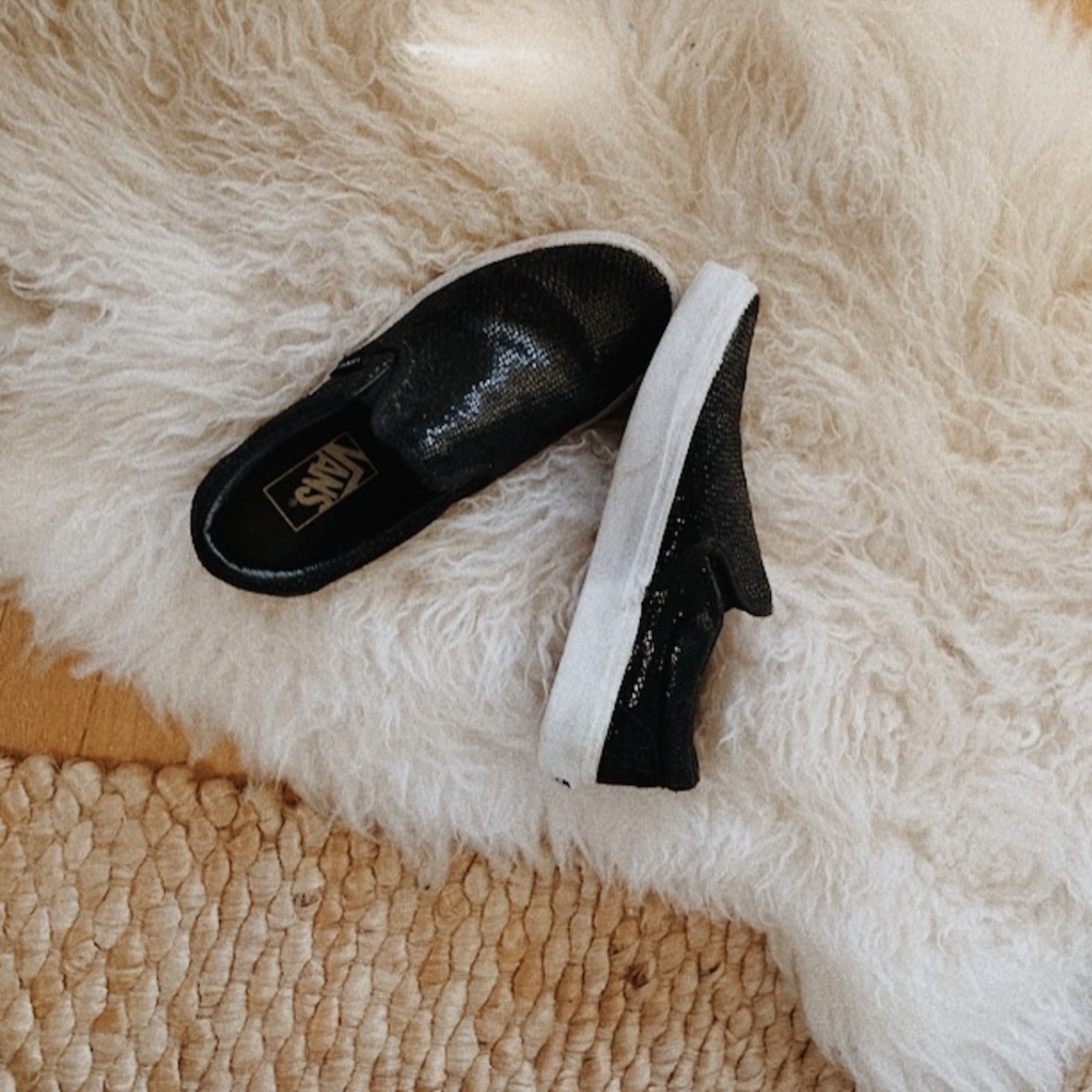 Black Vans